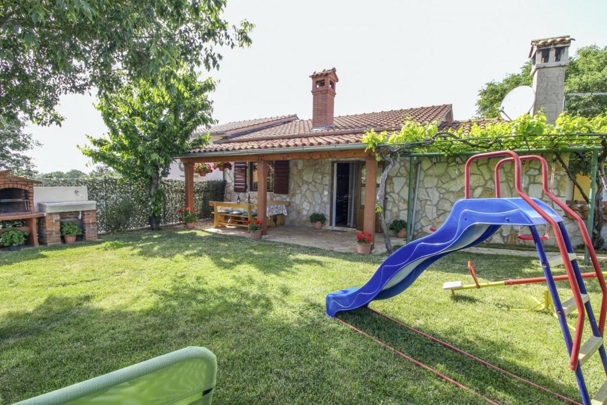 Dea In Kmeti Villa Žminj Exteriör bild
