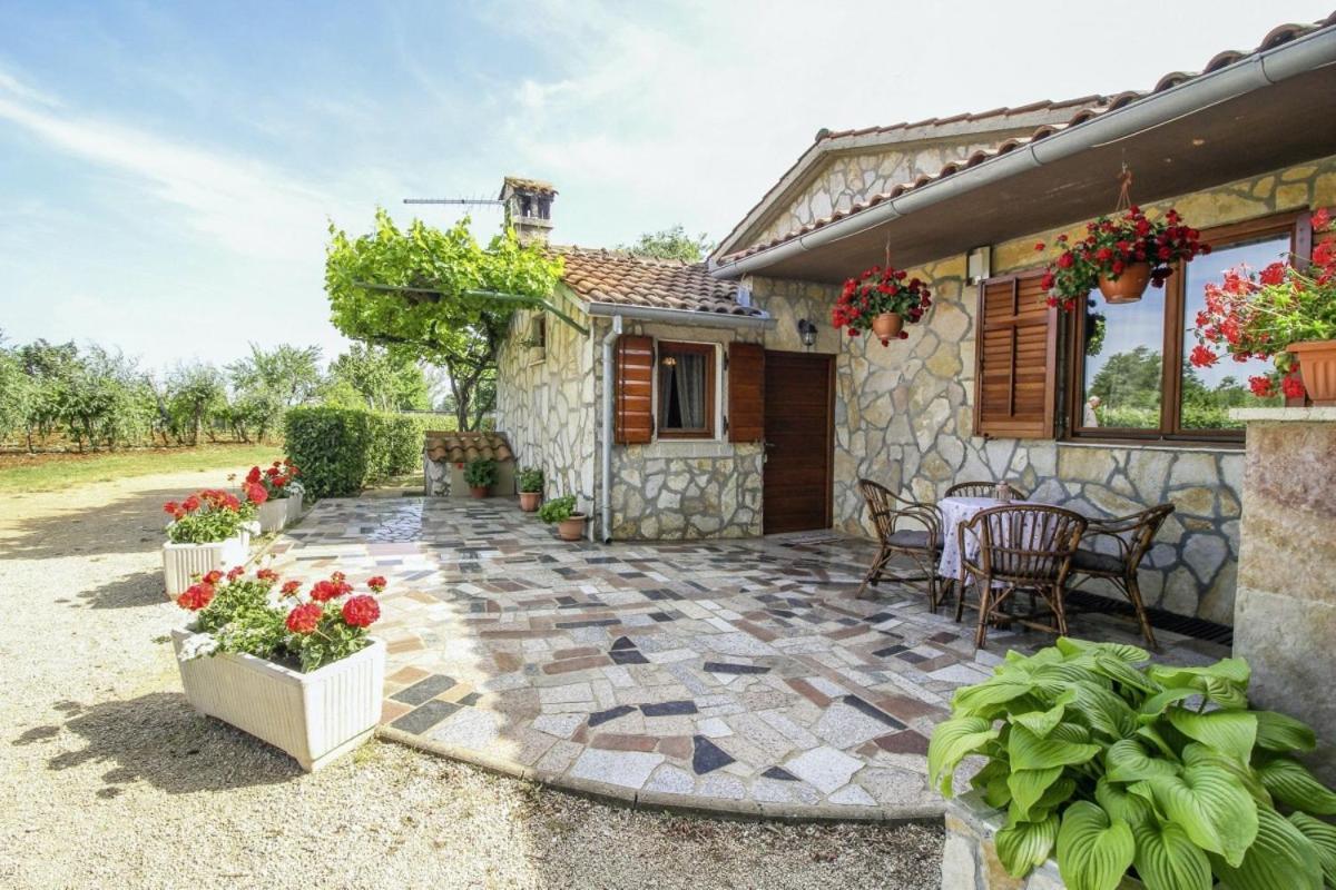Dea In Kmeti Villa Žminj Exteriör bild