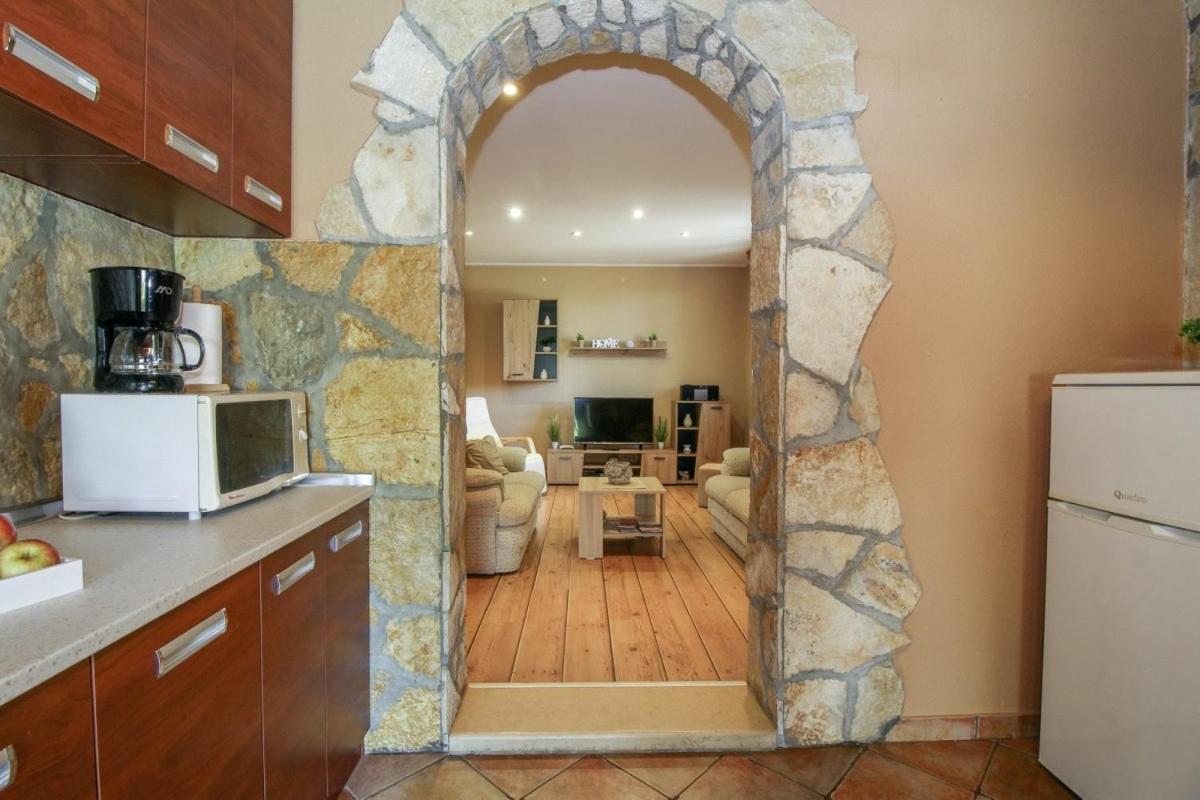 Dea In Kmeti Villa Žminj Exteriör bild